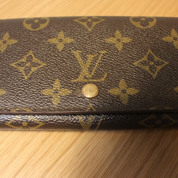 Louis Vuitton Porte Monnaie Tresor Monogram Wallet - Picture 5 of 8